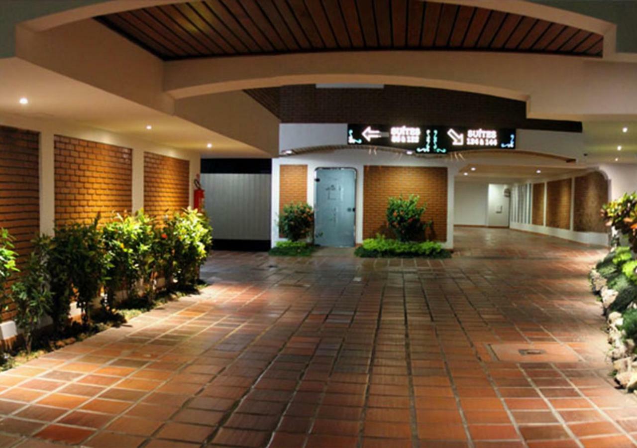 Motel Colonial Palace (Adults Only) - Sao Paulo — Fotos 1