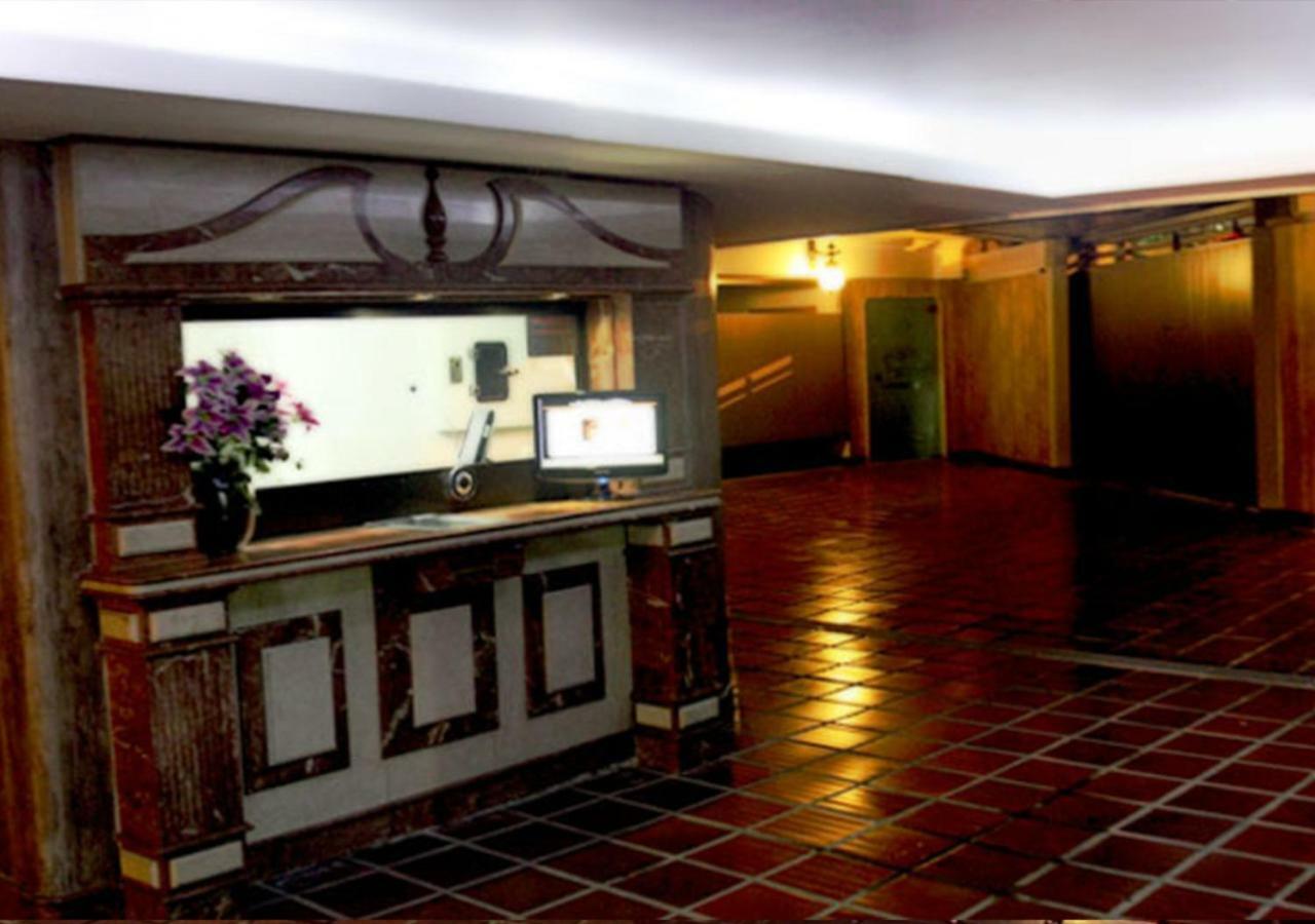 Motel Colonial Palace (Adults Only) - Sao Paulo — Fotos 2
